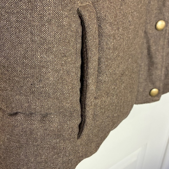 Old Navy Brown Quilted Puffer Vest Size Large - Picture 2 of 6